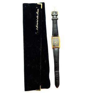 Disneyland Resort Cast Member CMO Mickey Mouse Genuine Leather Watch